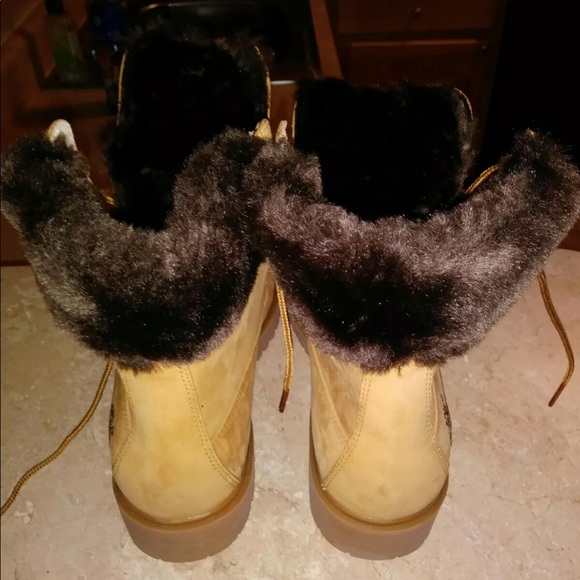 Timberlands - Picture 2 of 2